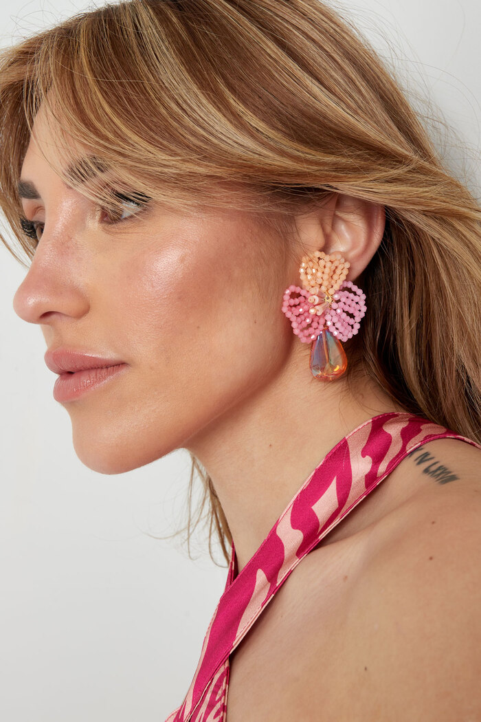 Boucles d'oreilles fleurs avec perles et pendentif en forme de goutte - Rose Image2