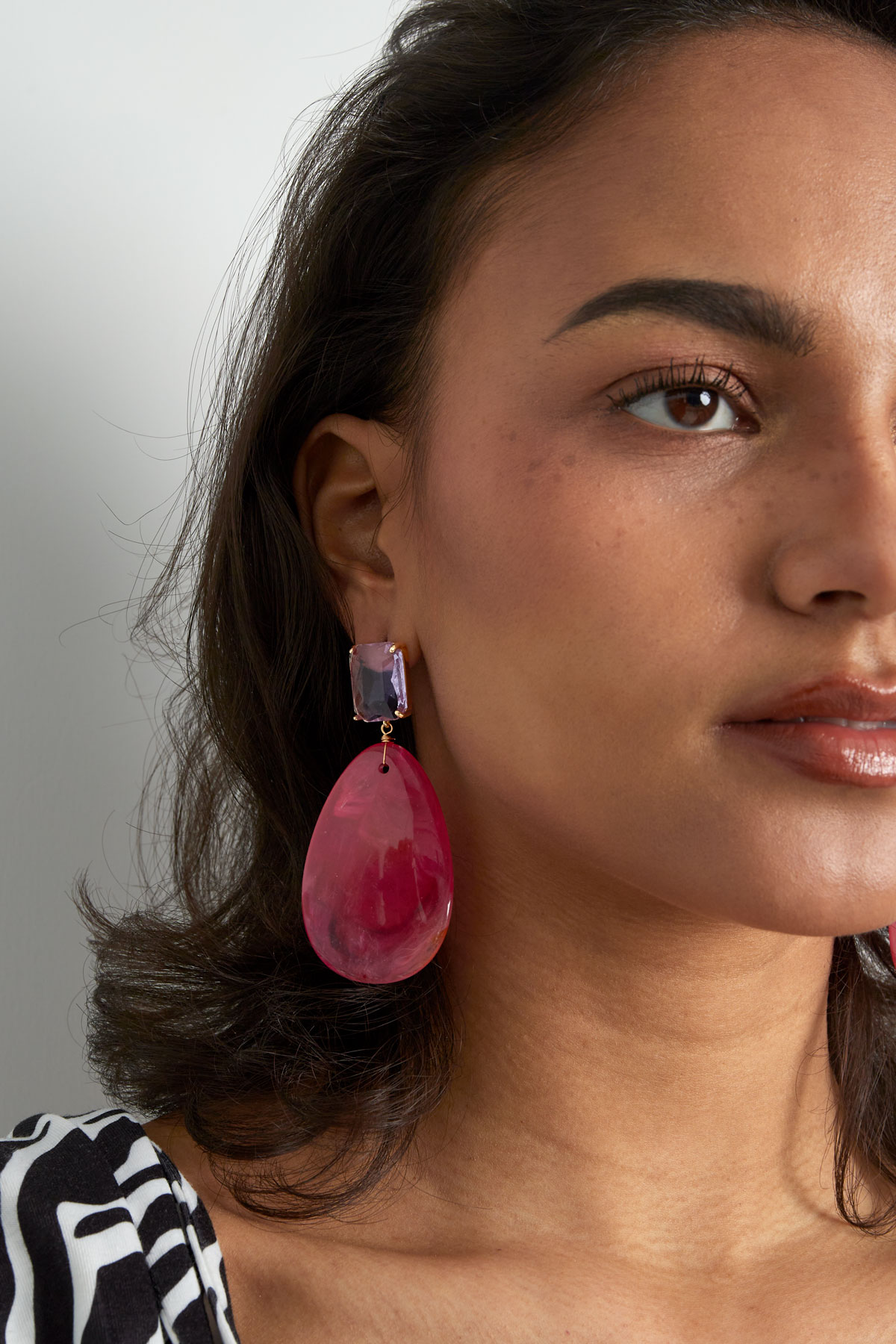 glass earrings with oval stone - fuchsia  h5 Picture4