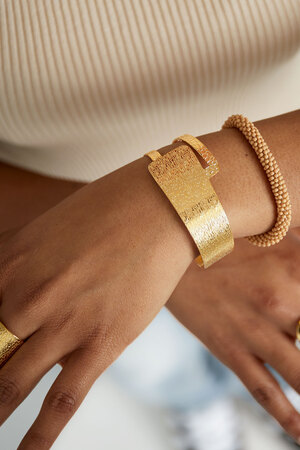 Large structured vintage bracelet - gold h5 Picture2
