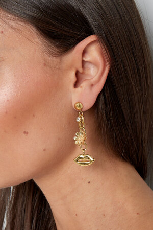 Flower lips hang earrings - gold  h5 Picture3