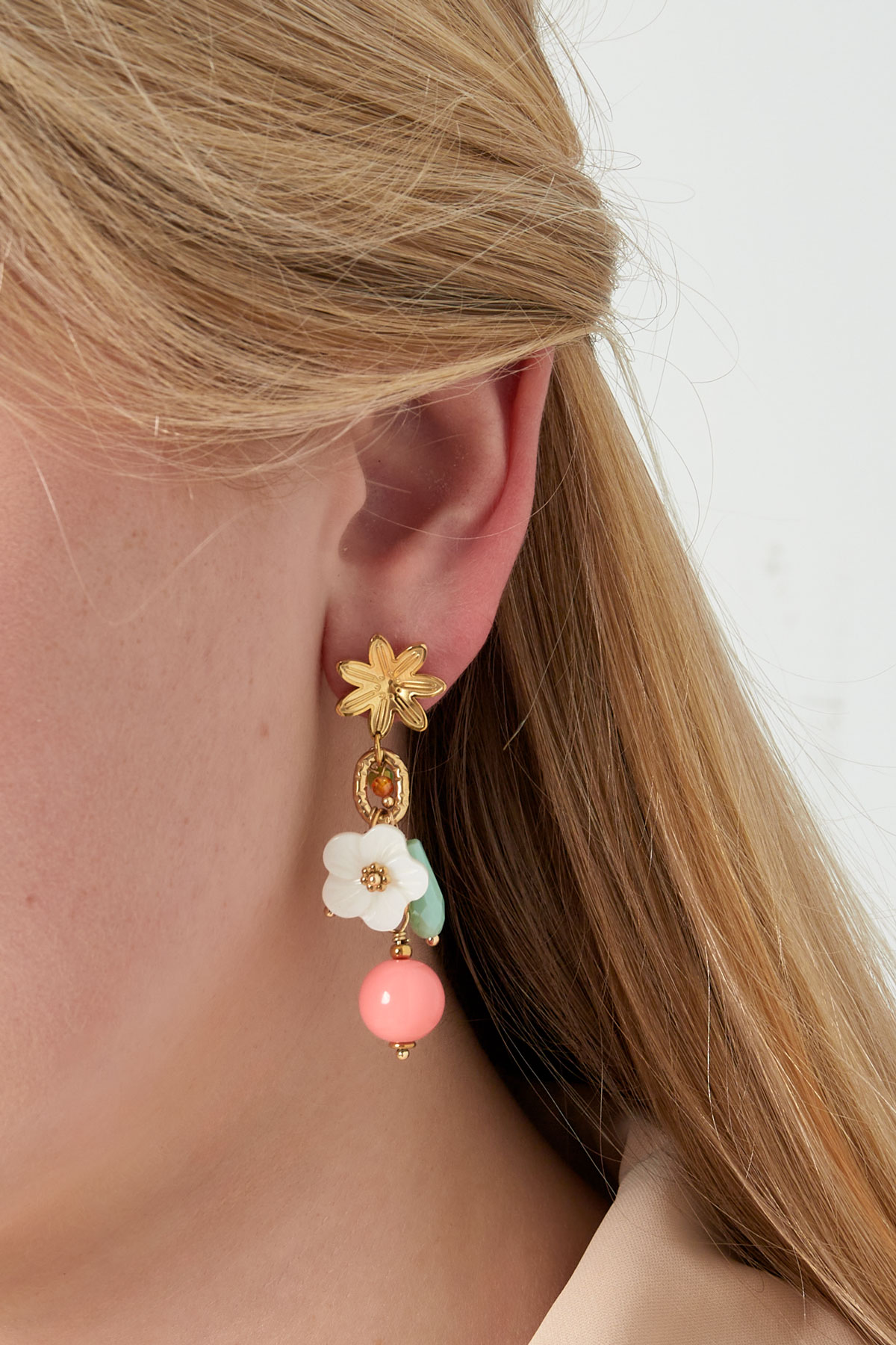 Boucles d'oreilles fusion florale - doré h5 Image3