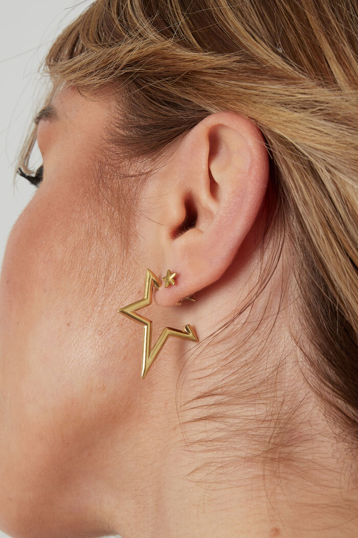 Half star earrings - gold  Picture3