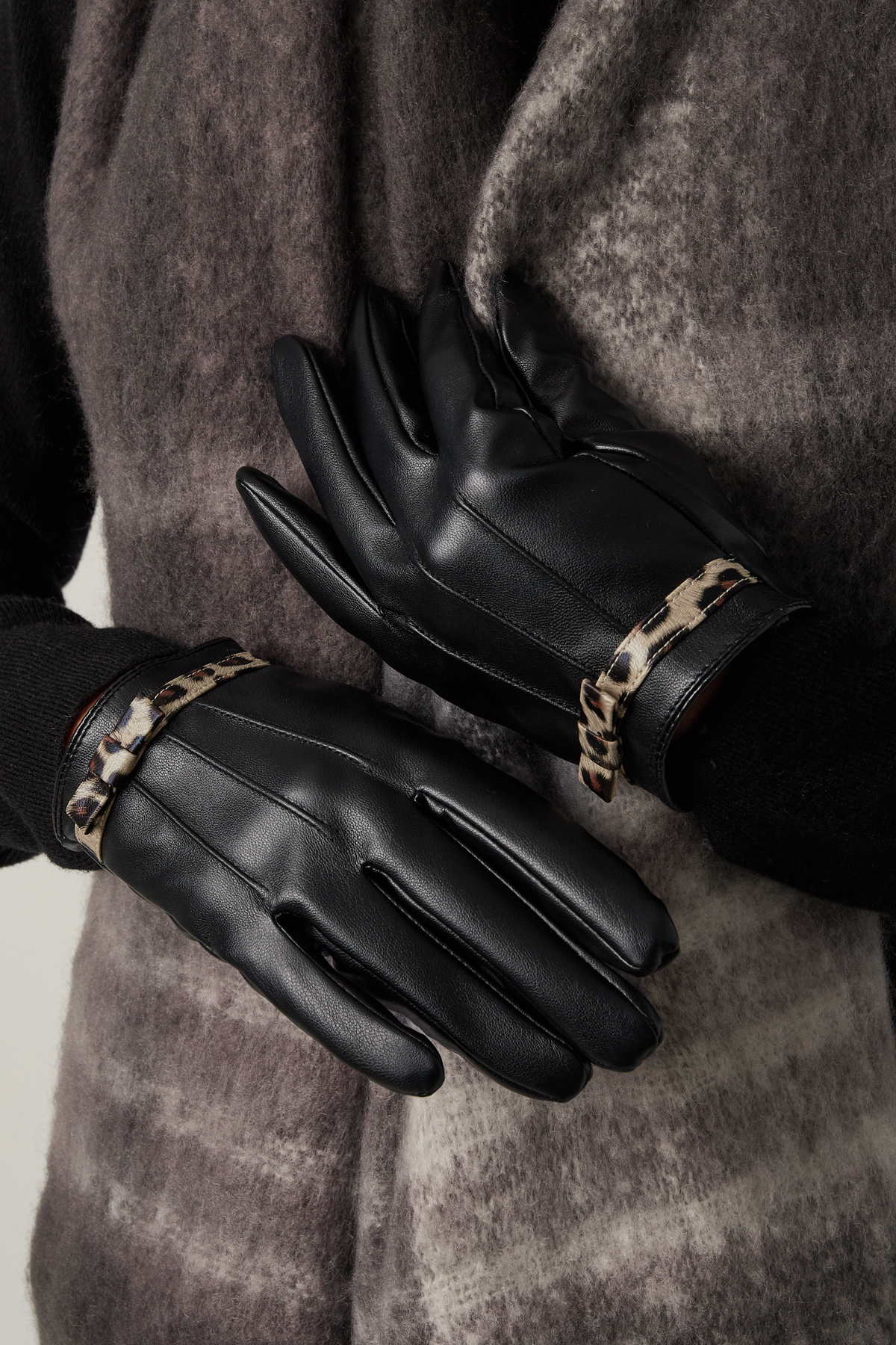 Gloves cosy leopard - black 2