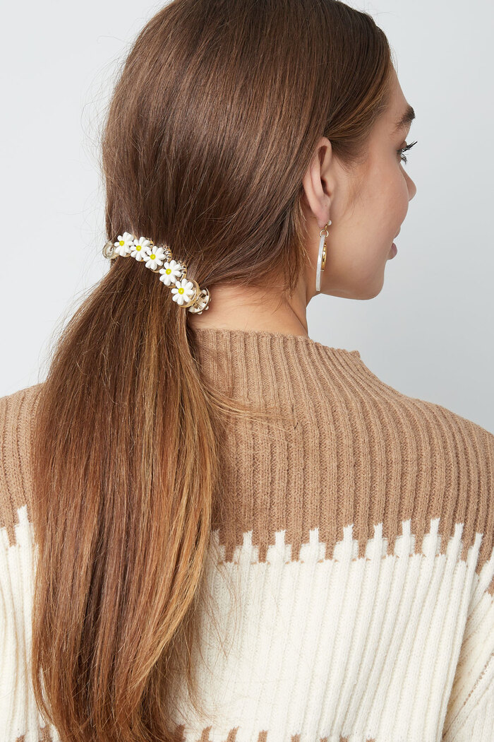 Hair clip white flowers Picture2