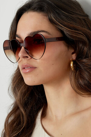 Sunglasses simple heart - camel h5 Picture3