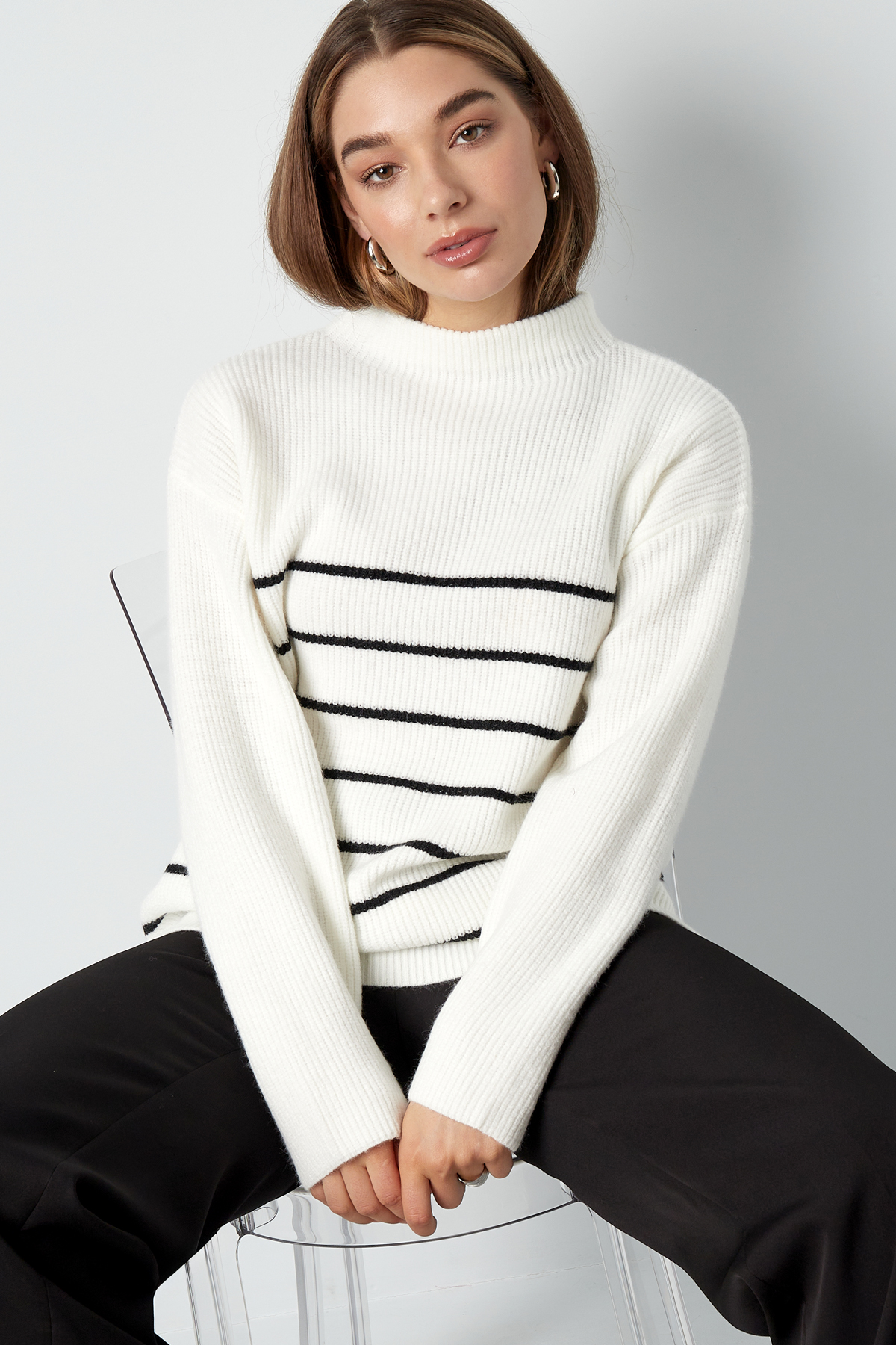 Basic Bliss sweater - black and white Picture2