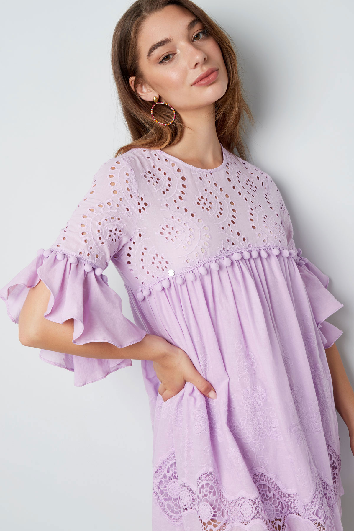 Dress embroidered details lilac h5 Picture6