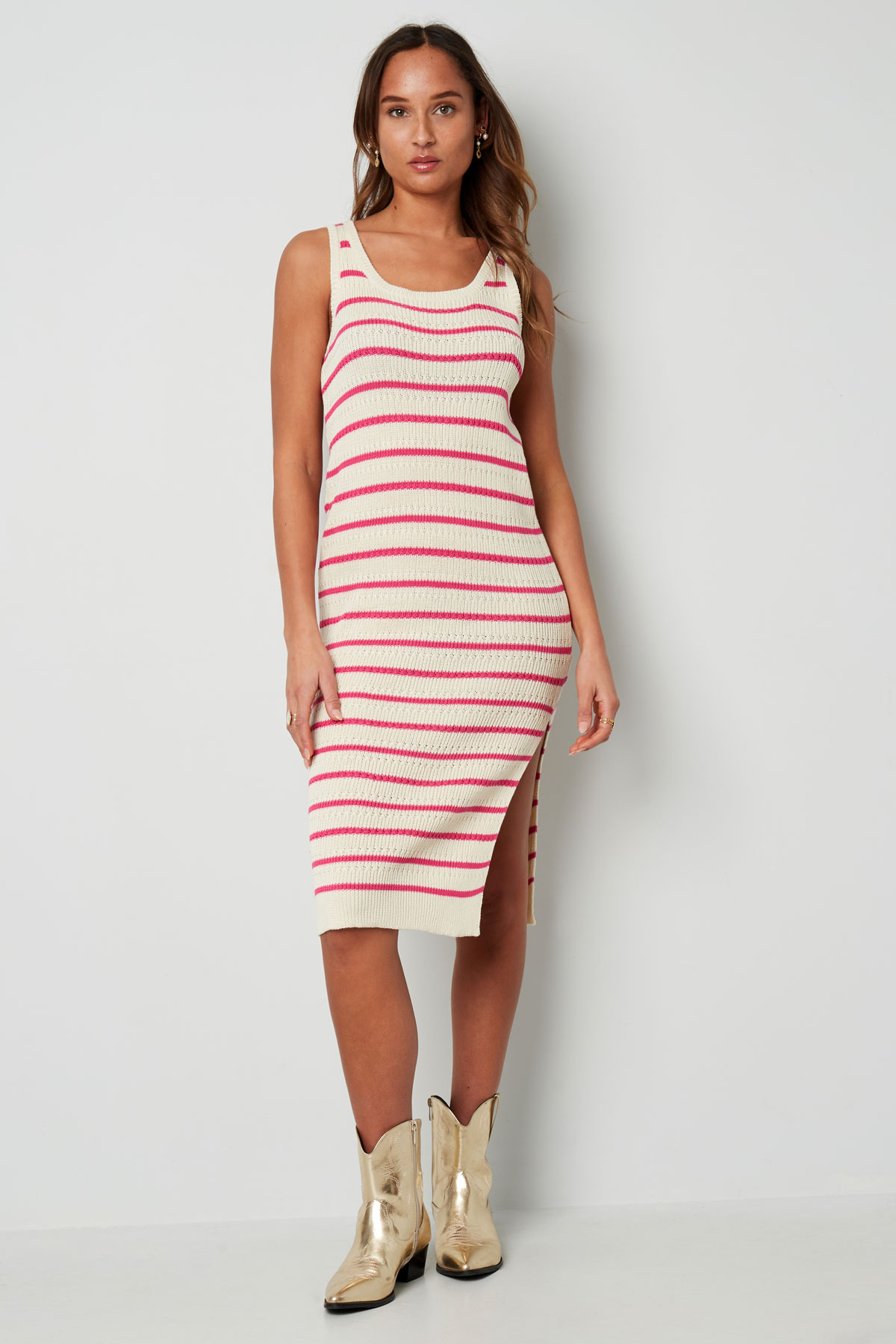 Knitted dress with stripes - fuchsia Picture6