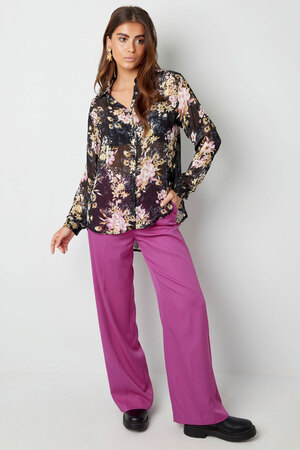 Blusa estampado floral marrón violeta h5 Imagen4