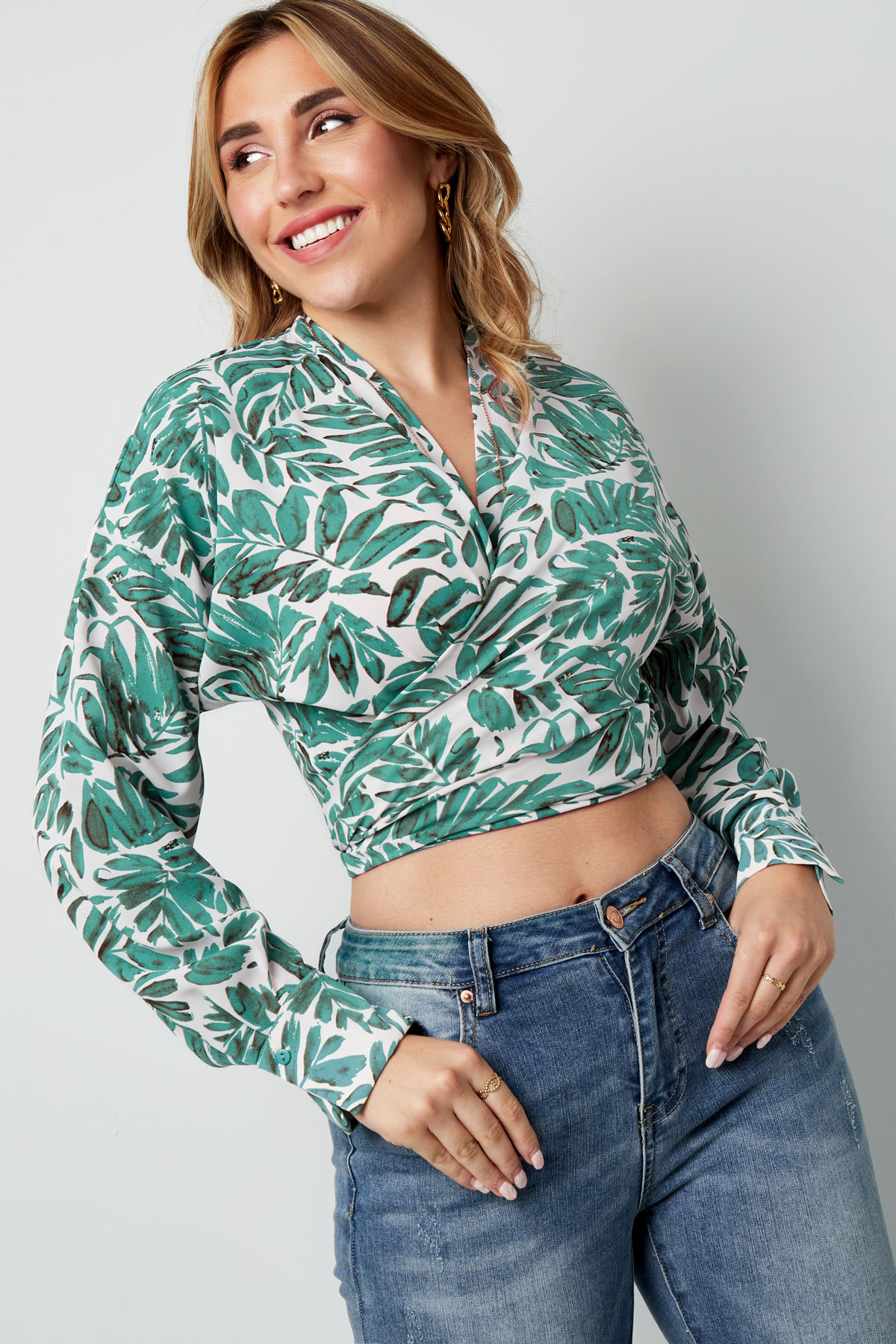 Wrap blouse leaf print green Picture2