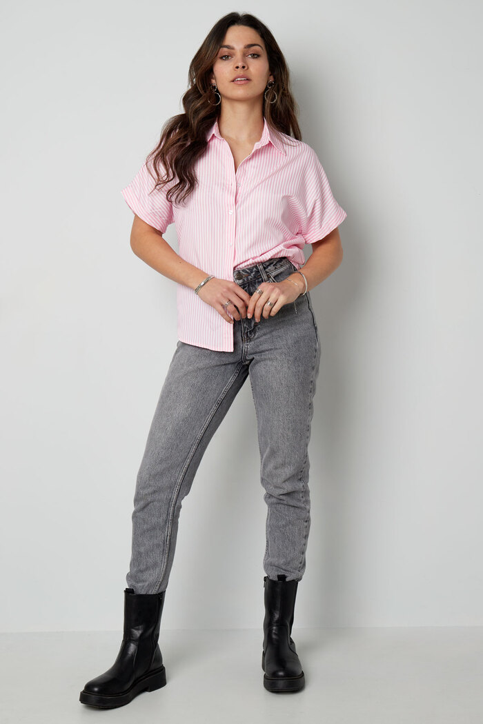 Gestreepte blouse met korte mouwen - roze  Afbeelding4