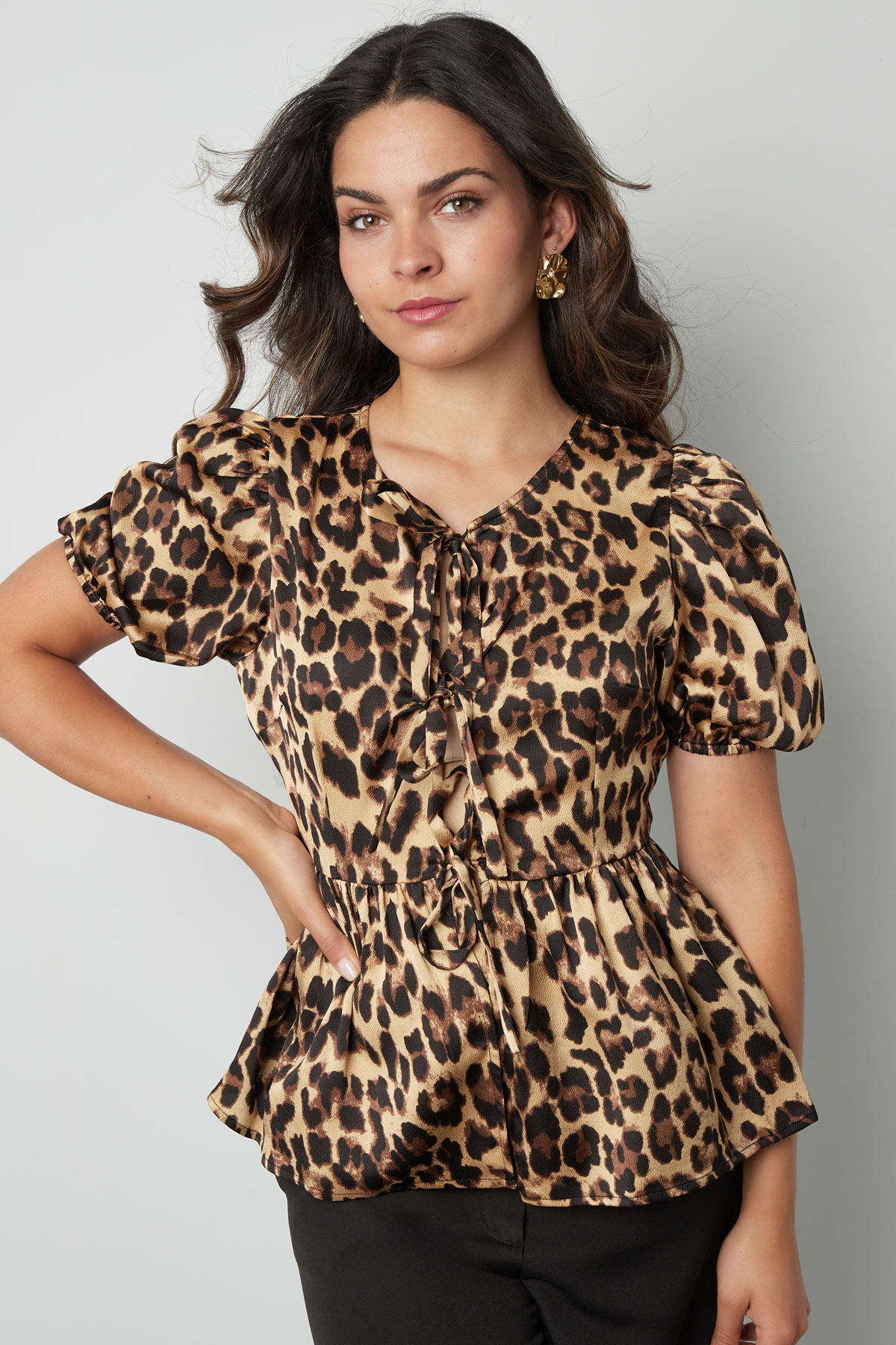 Blusa con peplum imprescindible estampado de leopardo - marrón h5 Imagen6