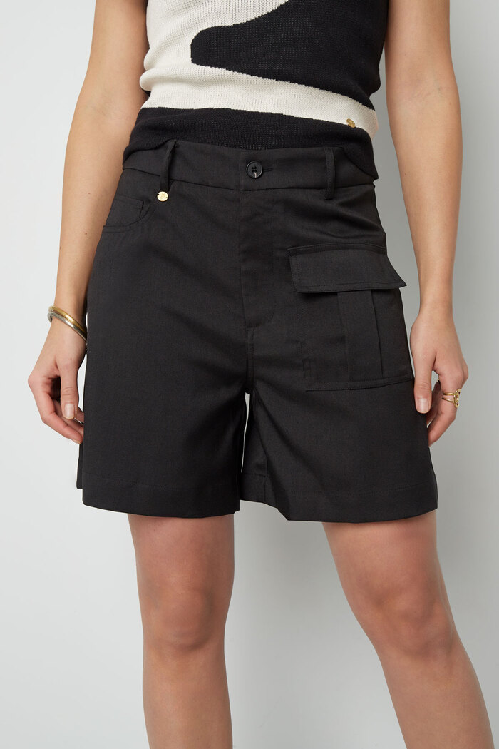 Shorts with pocket - black Picture3