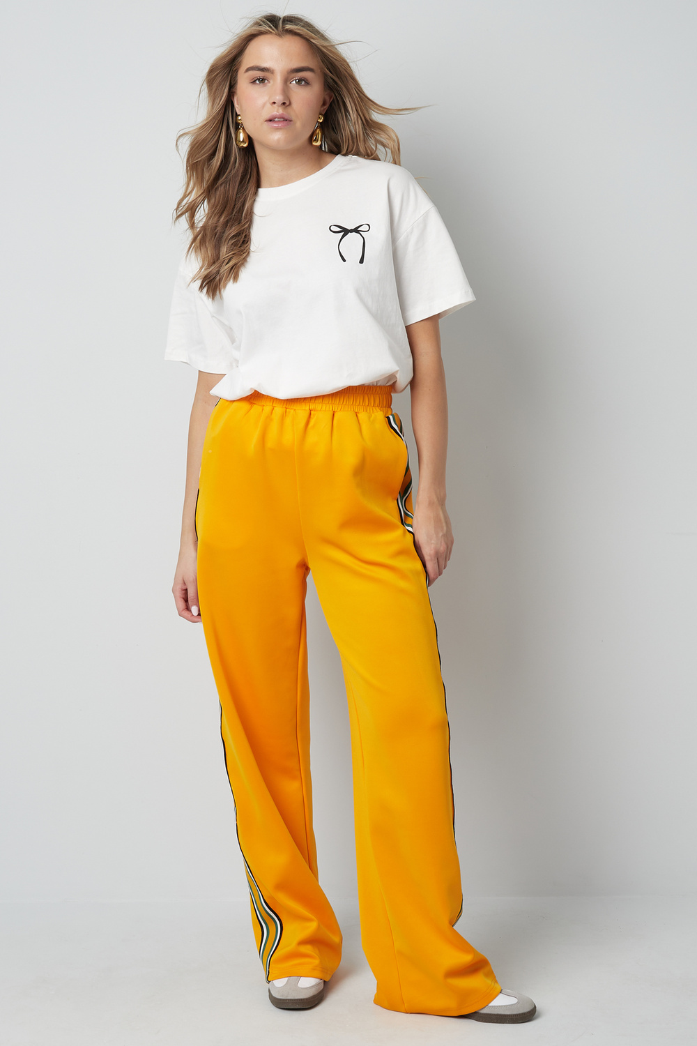 Gestreifte Must-have-Hose - rot S Bild9