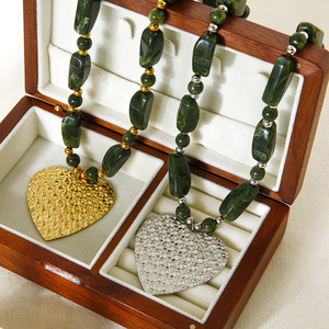 1 collar con colgante de corazón dorado con cuentas acrílicas retro h5 Imagen3