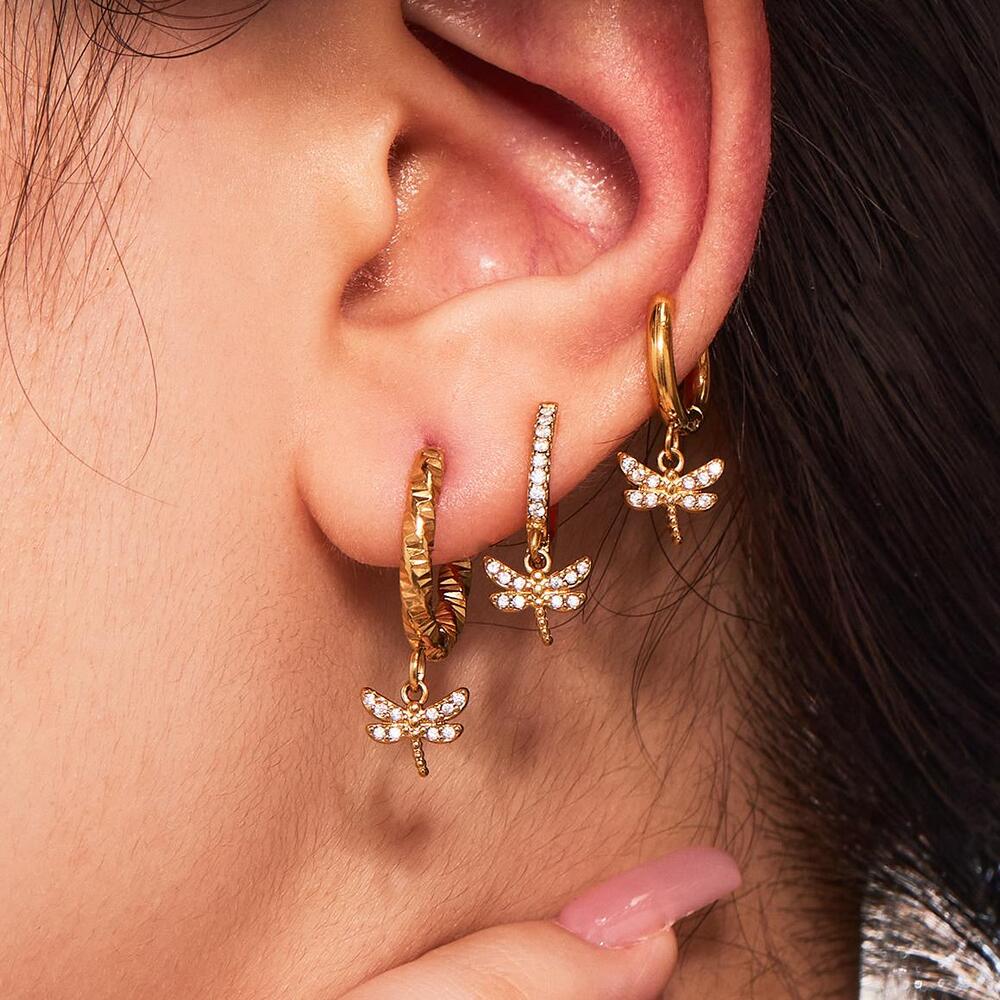 1 par de exquisitos pendientes colgantes de libélula de acero inoxidable con circonitas doradas para mujer Imagen5