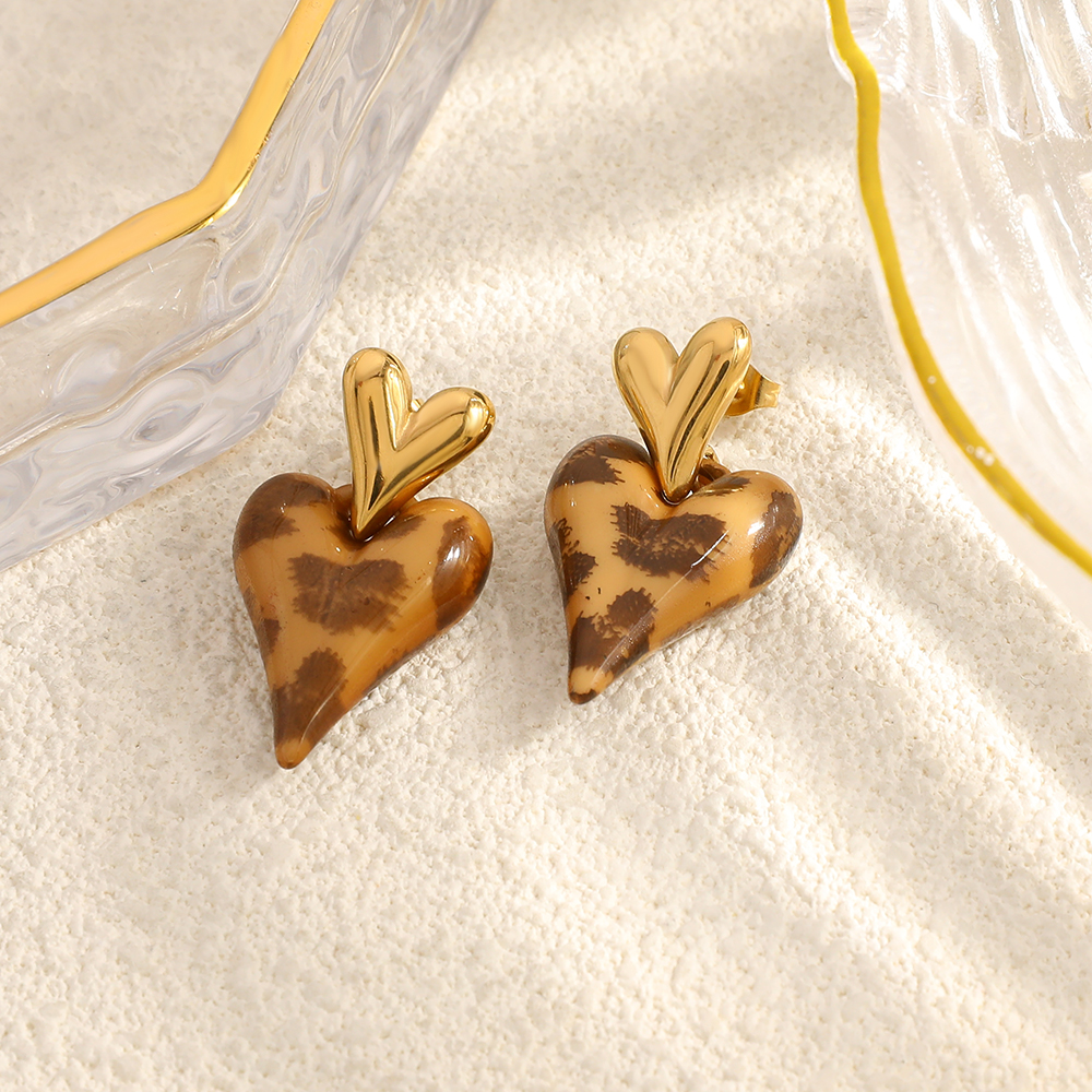 1 Pair Ethnic  Daily Heart Leopard Print Stainless Steel Women's Stud Earrings