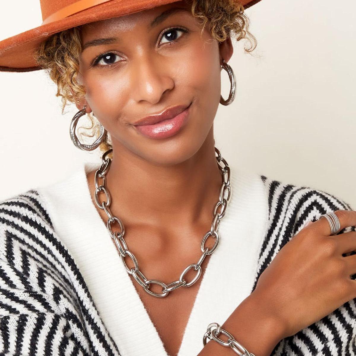 Collar de cadena gruesa con eslabones grandes Imagen3