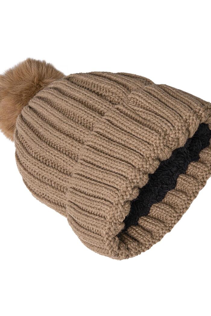 Beanie Furry Pompon Beige Acrylic Picture4