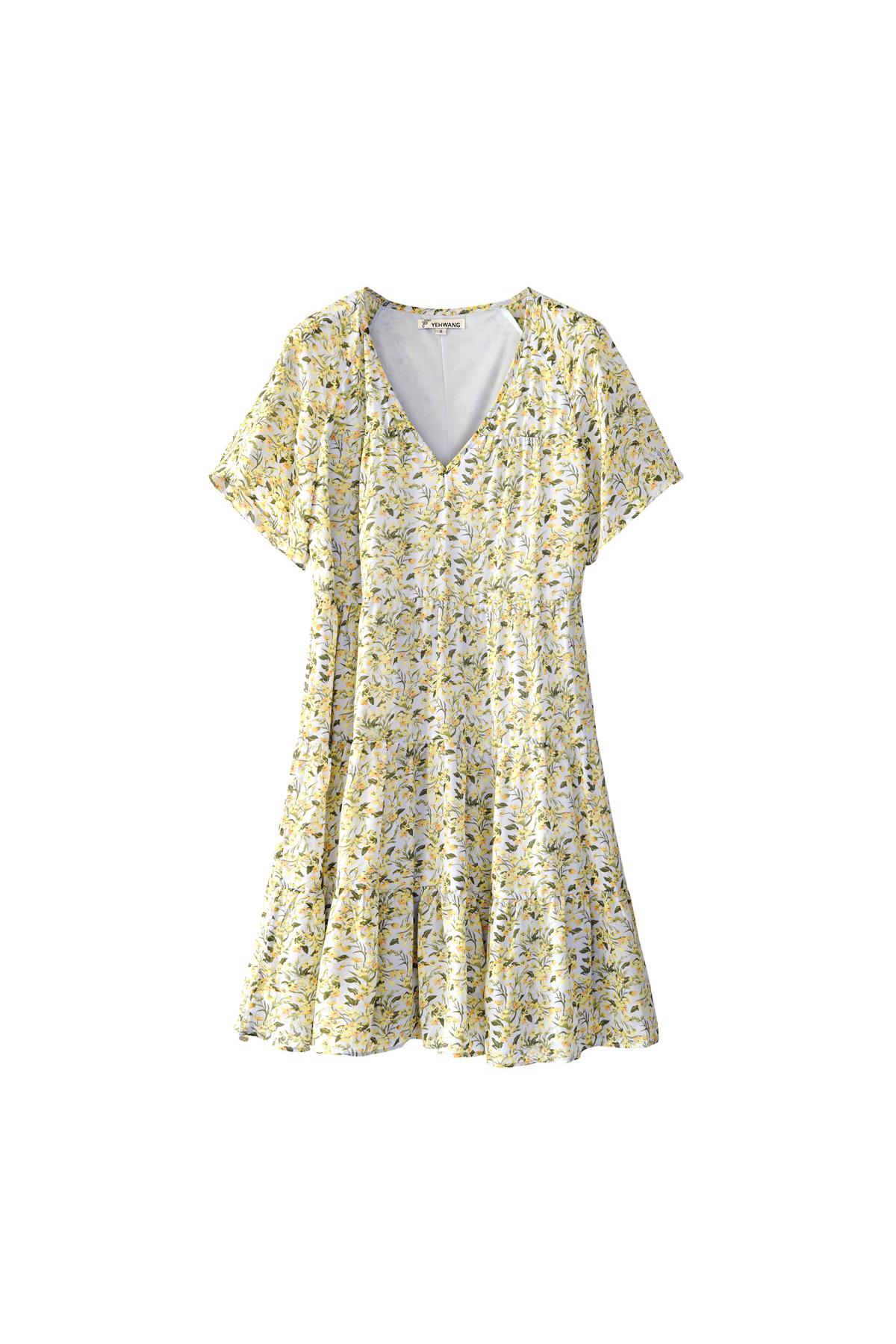 Vestido veraniego con estampado de flores