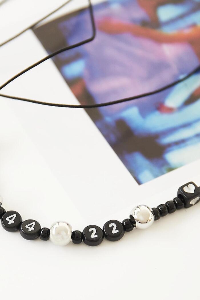 Beads Number 2 - 4MM Noir & White Plastique Image3