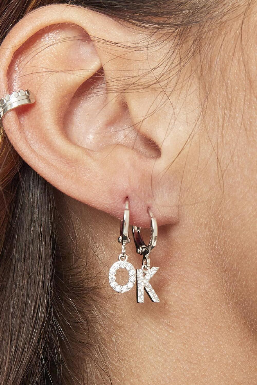 Boucles d'oreilles Initial P Noir Cuivré Image3