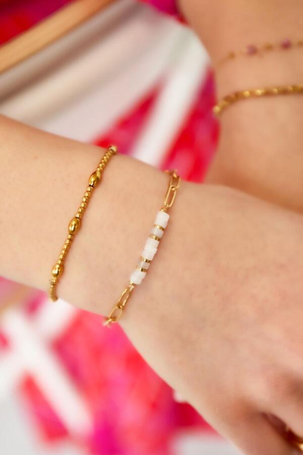 Link bracelet white details